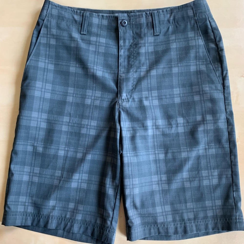 Ben Hogan PLAID GOLF SHORTS Men's Size 34 Blue Gray EUC